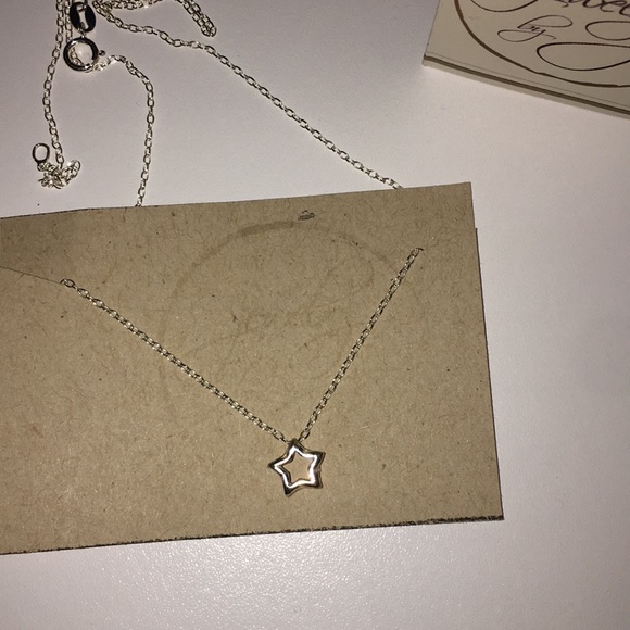 Star necklace - Picture 2 of 3